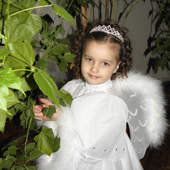 У каждого есть Новогодний  Ангел! У нас такой вот милый и любимый! На фото Бисерова Наталья 5 лет. © Юлия