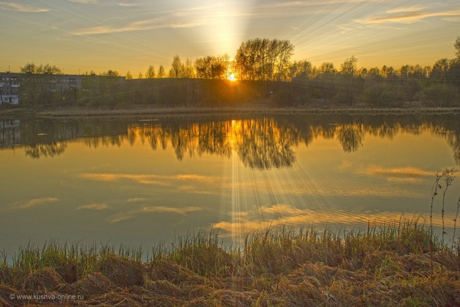 Закат дня на реке Кушва © mspasov52